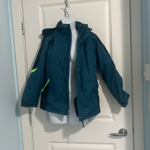 NEW (Mountain warehouse)snow jacket size 13 years - Picture 3 of 14